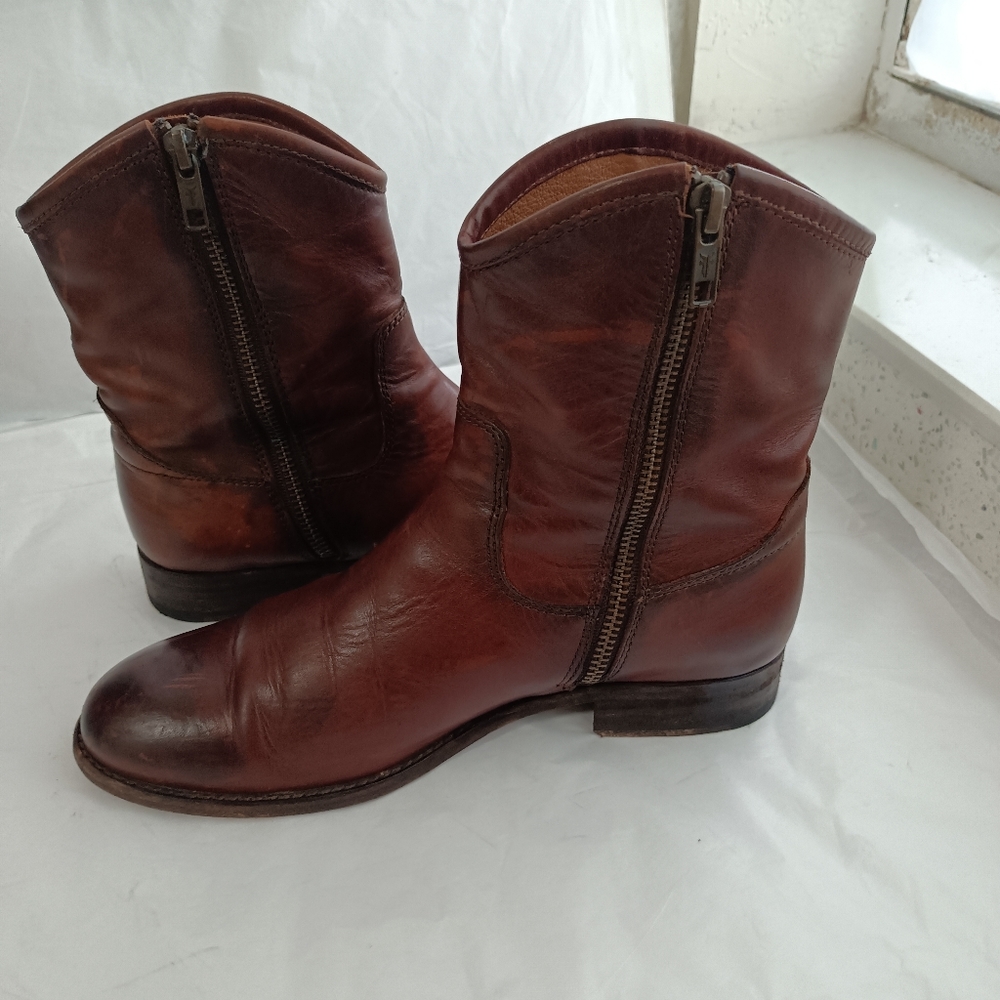 Frye Melissa Button Short Boot Pull Up Leathersiz… - image 5